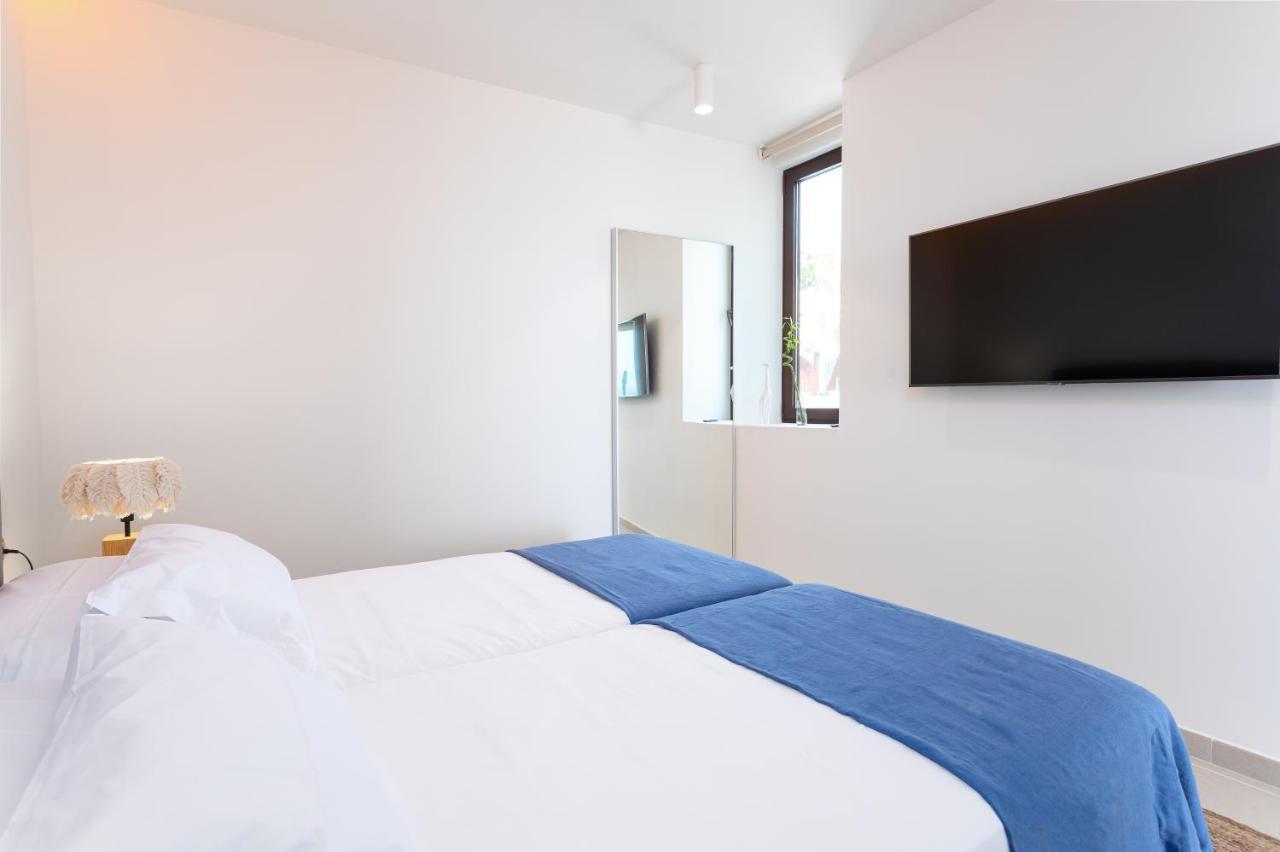Higueron Rental Beach Club Suites 베날마데나코스타 외부 사진