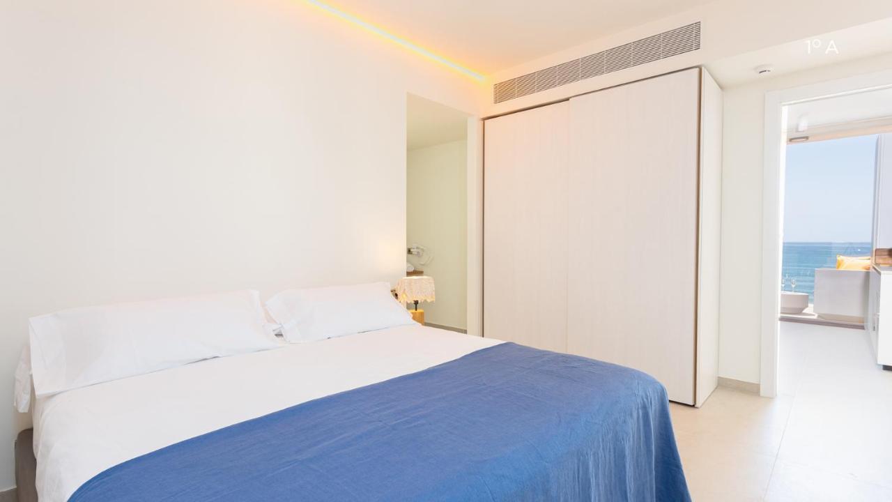 Higueron Rental Beach Club Suites 베날마데나코스타 외부 사진