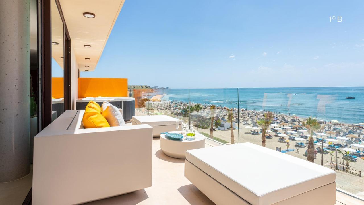 Higueron Rental Beach Club Suites 베날마데나코스타 외부 사진