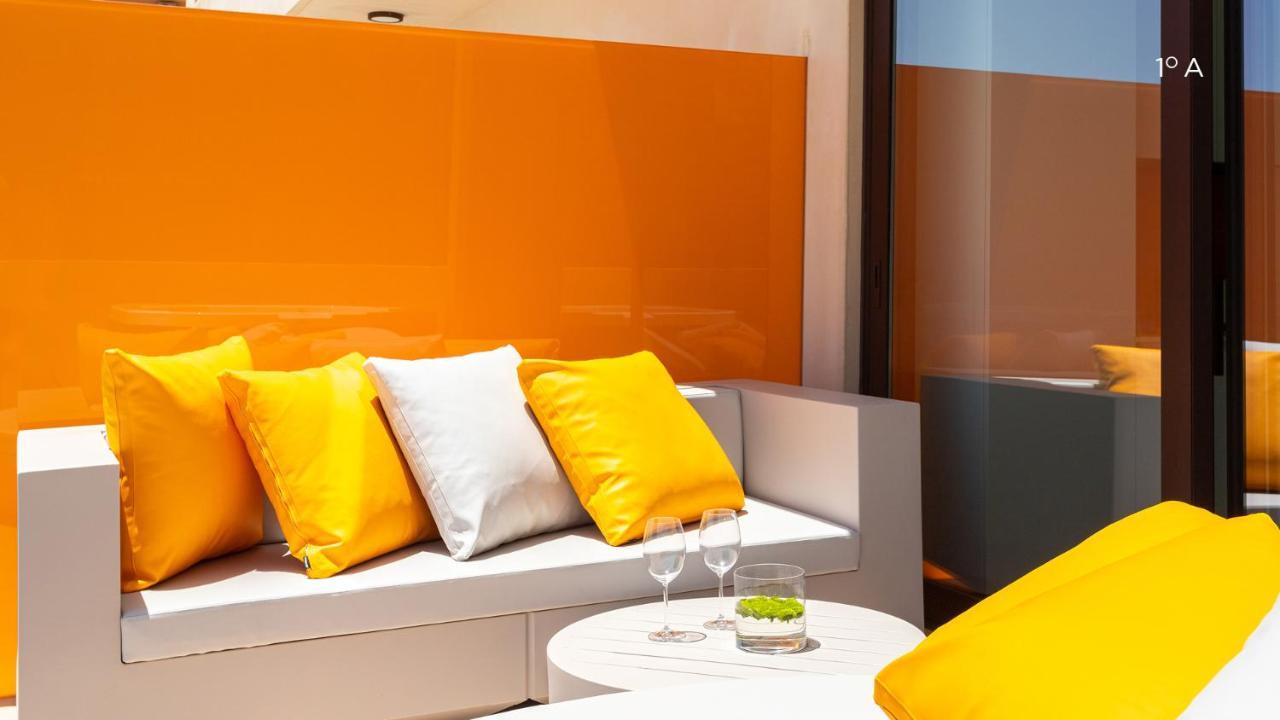 Higueron Rental Beach Club Suites 베날마데나코스타 외부 사진