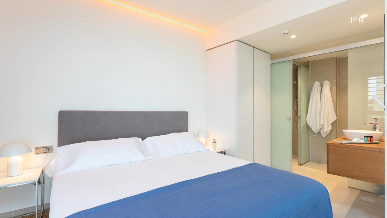 Higueron Rental Beach Club Suites 베날마데나코스타 외부 사진