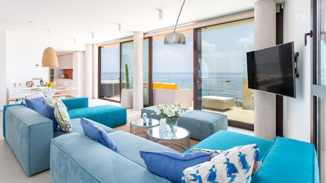 Higueron Rental Beach Club Suites 베날마데나코스타 외부 사진