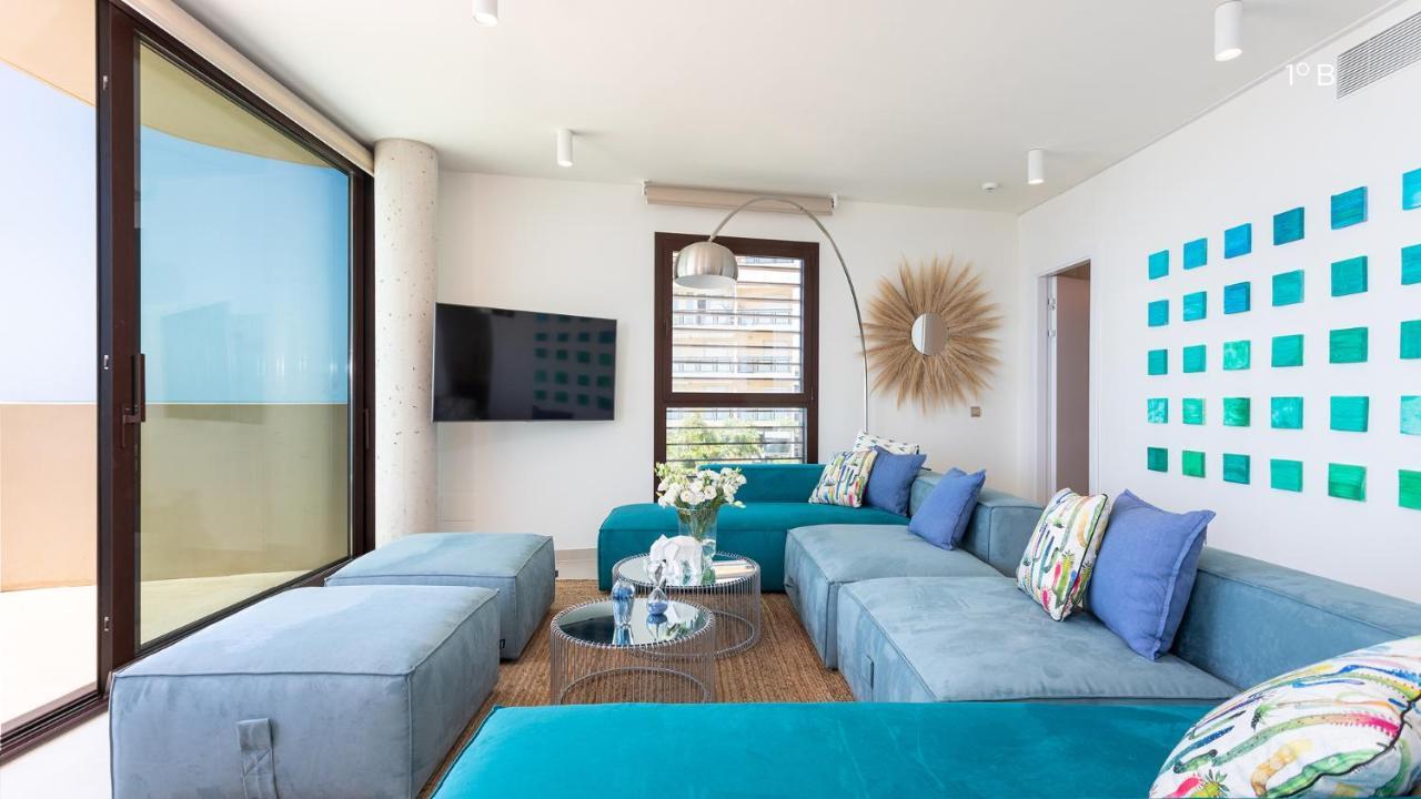 Higueron Rental Beach Club Suites 베날마데나코스타 외부 사진