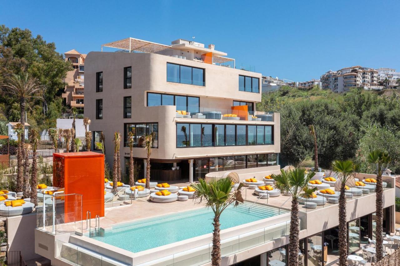 Higueron Rental Beach Club Suites 베날마데나코스타 외부 사진